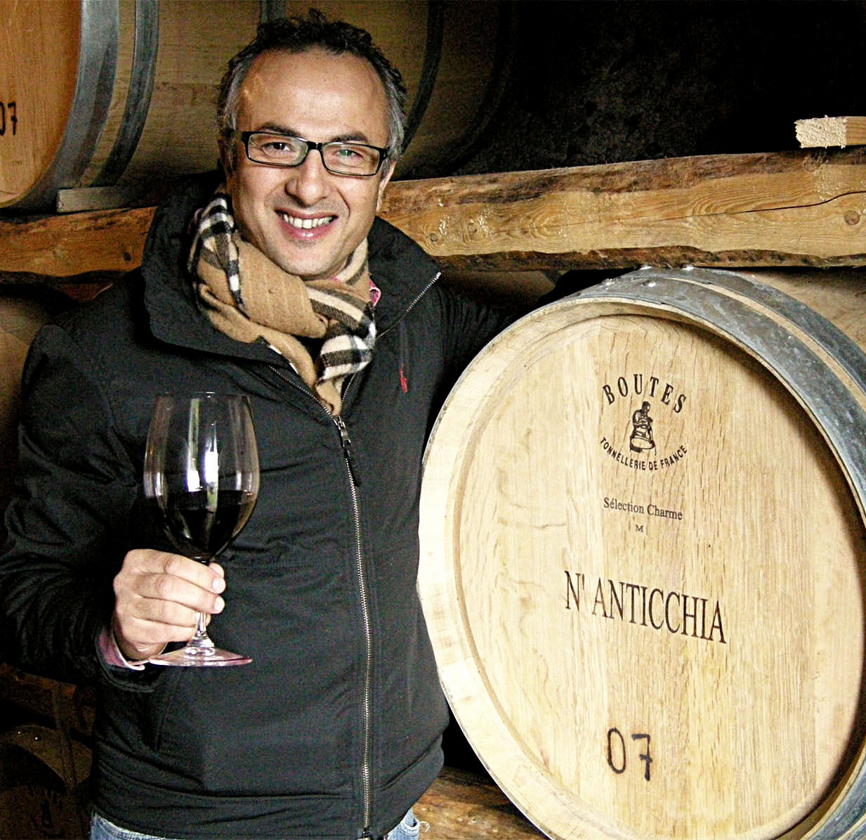Vino Rosso Toscana Etna